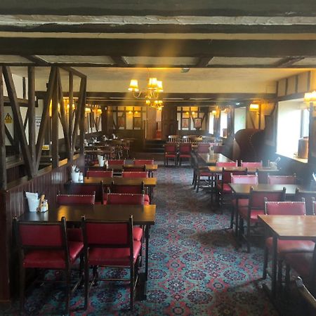 Raleghs Cross Inn Clatworthy 外观 照片