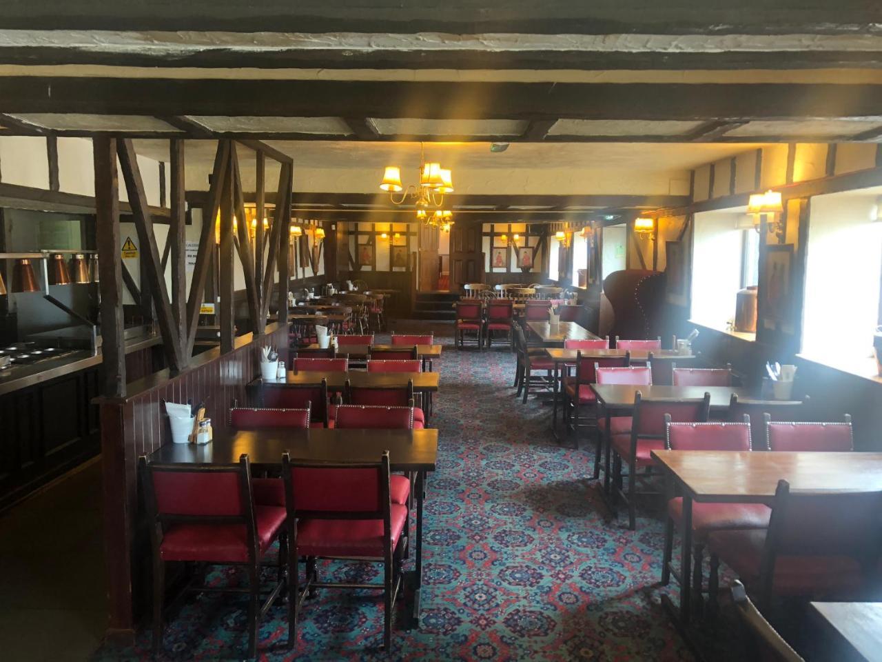 Raleghs Cross Inn Clatworthy 外观 照片