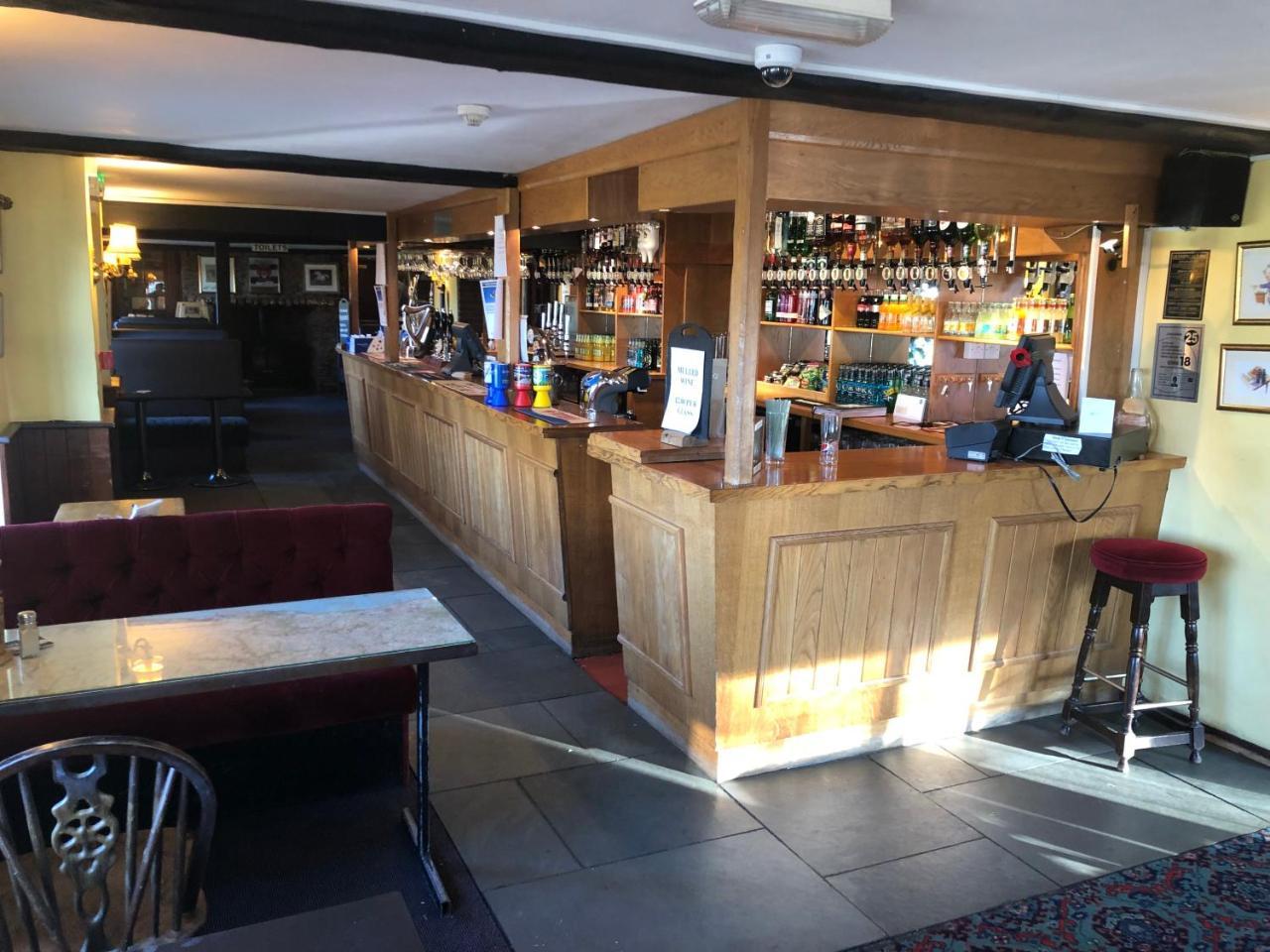 Raleghs Cross Inn Clatworthy 外观 照片