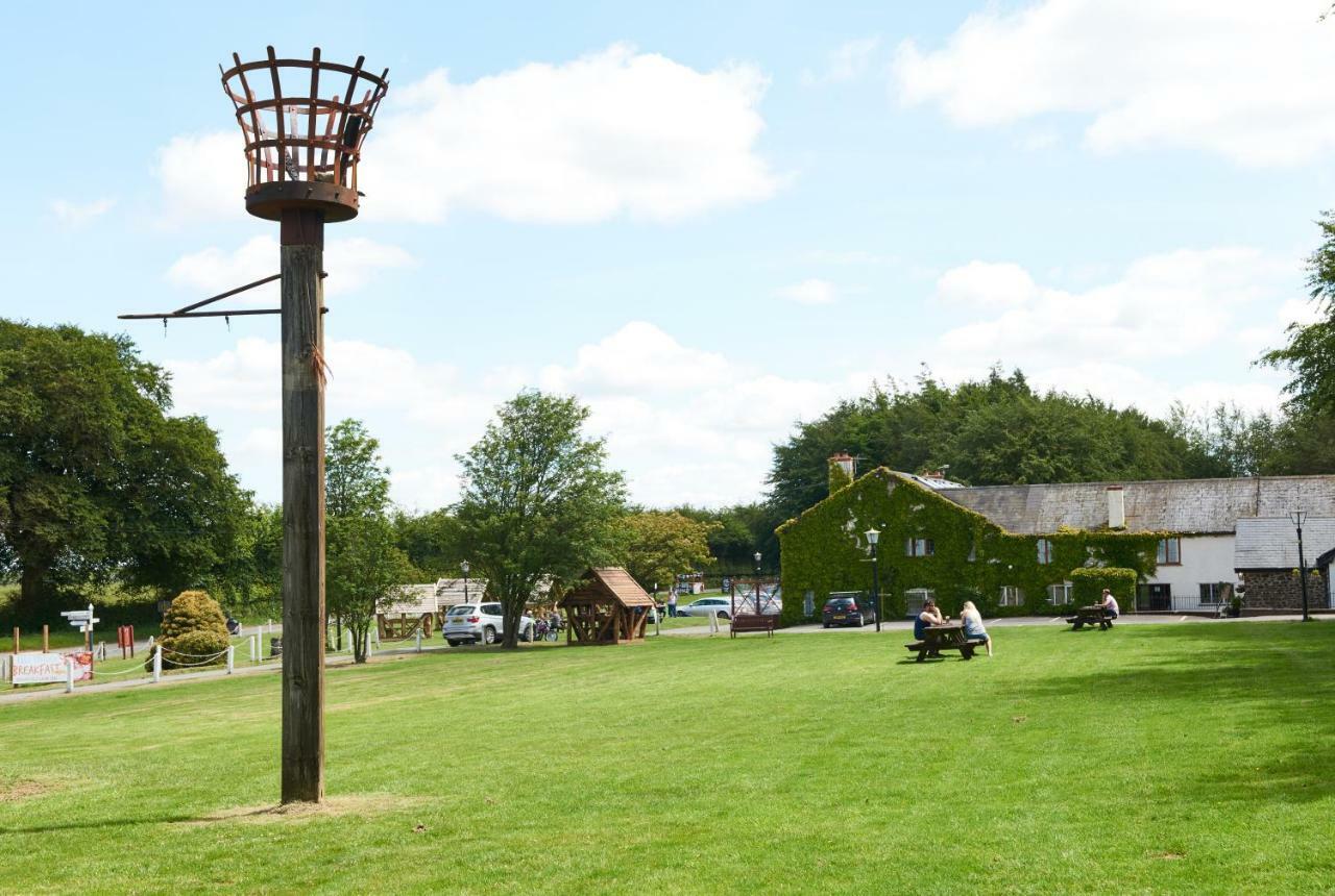 Raleghs Cross Inn Clatworthy 客房 照片